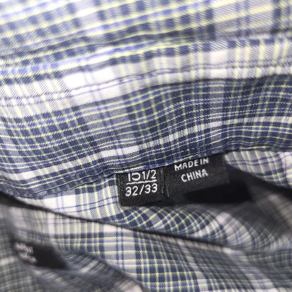 Hugo Boss Men's Plaid Button-Up Shirt, 15.5, Sharp Fit - Picture 7 of 7